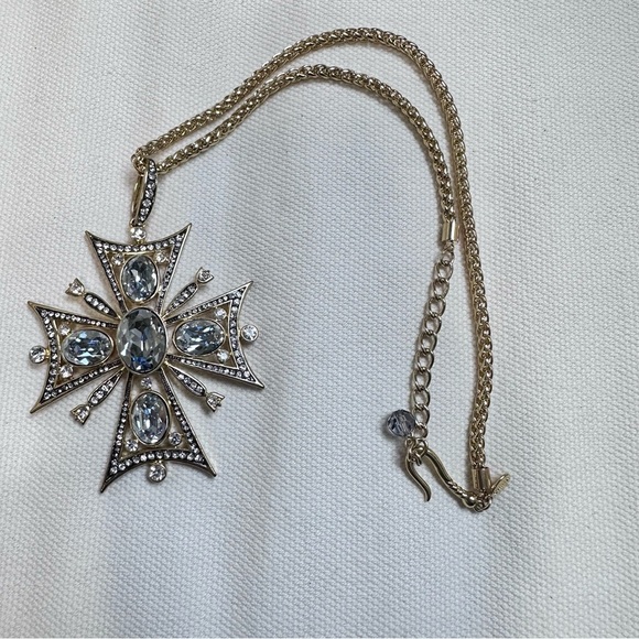 Royal Baroque Style Statement Cross Multi Crystal Embellishment Ornate by Akkad - Picture 5 of 13